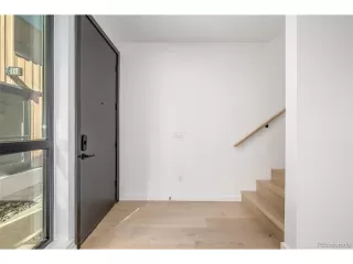 Photo #3: 8438415 Listing 