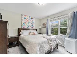 Photo #3: 8438492 Listing 