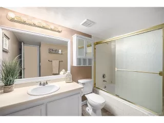 Photo #2: 8439500 Listing 