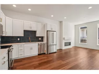 Photo #4: 8440742 Listing 