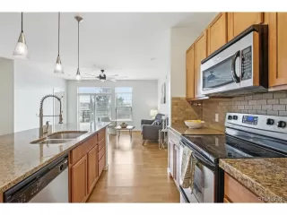 Photo #5: 8441767 Listing