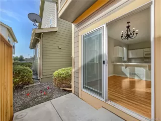 Photo #5: 8442988 Listing