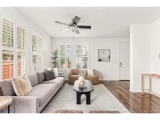 Photo #5: 8443047 Listing