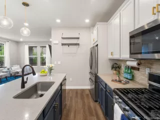Photo #6: 8445111 Listing