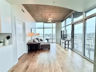 Photo #2: 8445660 Listing