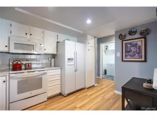 Photo #6: 8446459 Listing