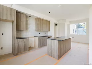 Photo #3: 8449141 Listing