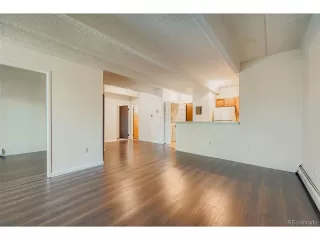 Photo #4: 8450113 Listing