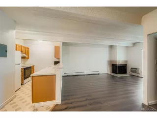 Photo #5: 8450113 Listing