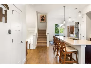 Photo #5: 8456853 Listing