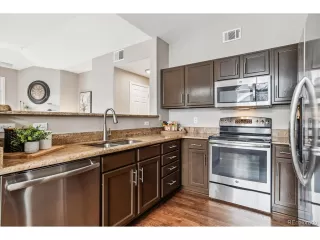 Photo #5: 8457386 Listing