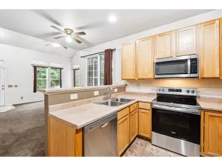 Photo #4: 8459558 Listing 