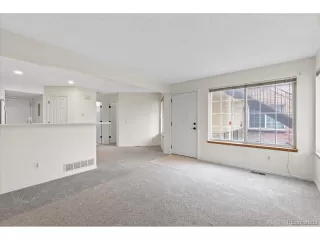 Photo #2: 8461327 Listing 