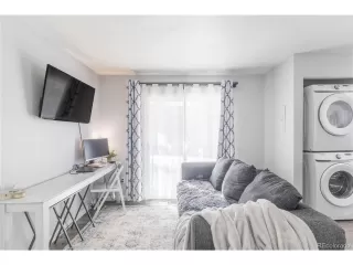 Photo #5: 8464869 Listing 