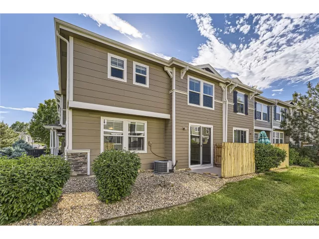 MLS: 8465430 Condo For Sale