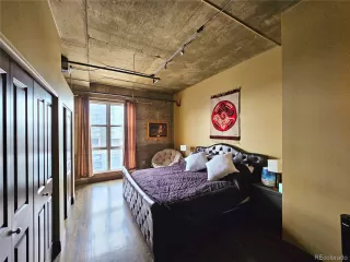 Photo #6: 8467083 Listing