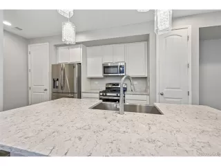 Photo #6: 8468846 Listing