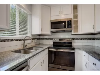 Photo #2: 8468961 Listing