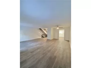 Photo #2: 8469656 Listing 