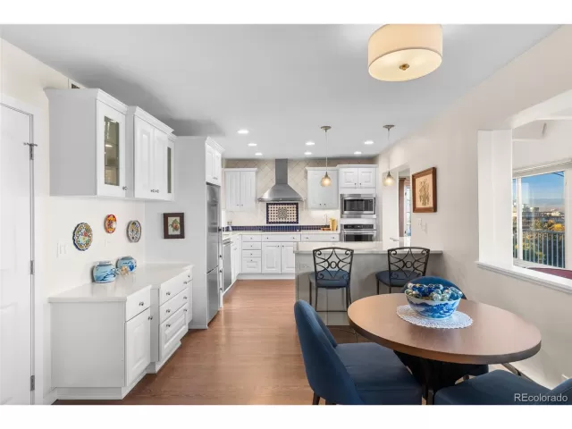 MLS: 8474384 Condo For Sale