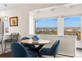 Photo #5: 8474384 Listing