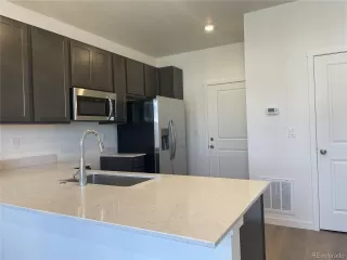 Photo #2: 8475364 Listing