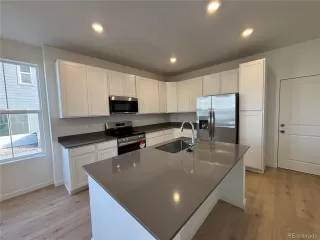 Photo #2: 8475541 Listing