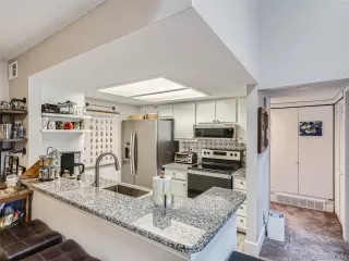 Photo #2: 8479930 Listing