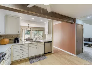 Photo #6: 8480140 Listing