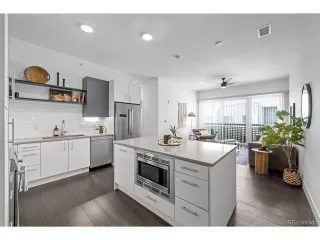 Photo #6: 8481387 Listing