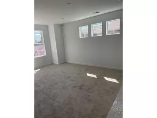 Photo #3: 8482325 Listing 