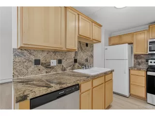 Photo #5: 8488048 Listing 