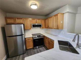 Photo #4: 8488649 Listing