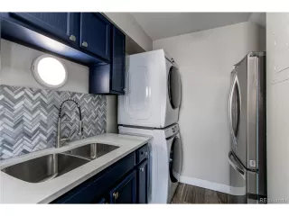 Photo #6: 8490963 Listing