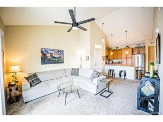 Photo #4: 8493912 Listing