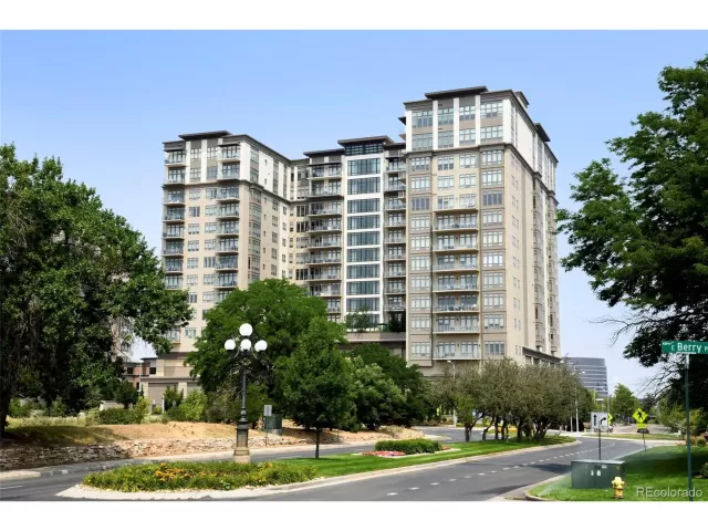 MLS: 8495499 Condo For Sale