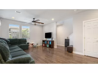 Photo #2: 8495825 Listing