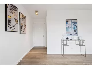 Photo #5: 8496118 Listing 