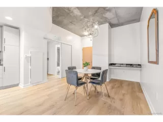 Photo #6: 8496138 Listing