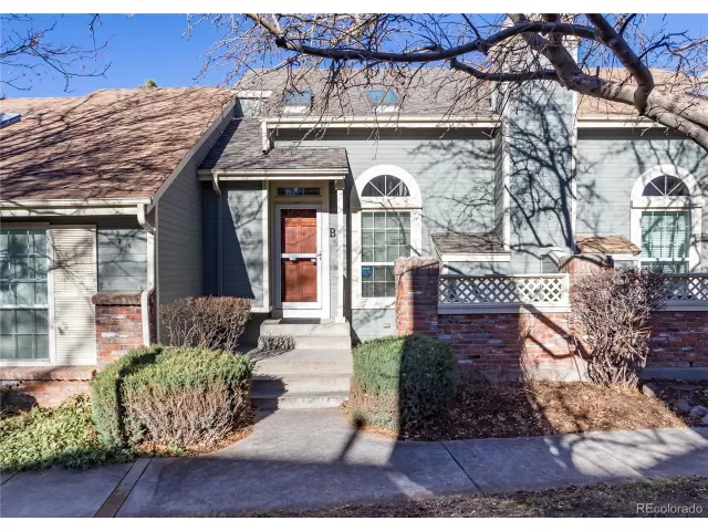 MLS: 8501425 Condo For Sale