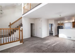 Photo #5: 8501425 Listing