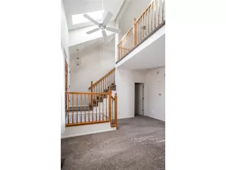 Photo #6: 8501425 Listing