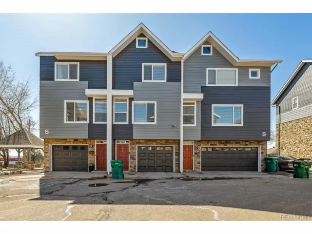 MLS: 8503162 Condo For Sale