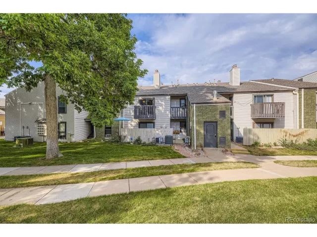 MLS: 8504989 Condo For Sale