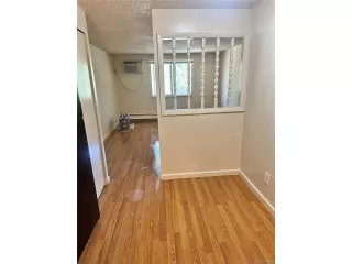 Photo #3: 8507836 Listing