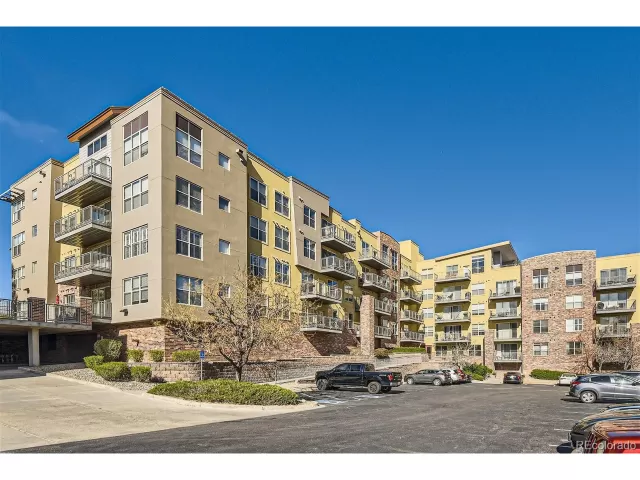 MLS: 8509233 Condo For Sale