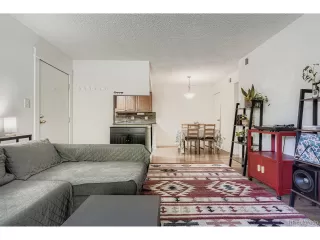 Photo #3: 8510920 Listing