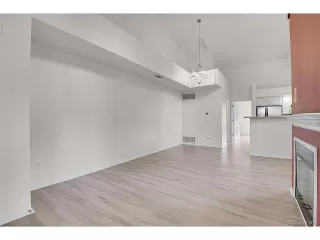 Photo #6: 8512617 Listing 