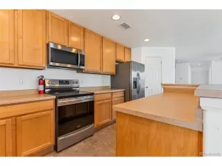 Photo #5: 8517744 Listing 