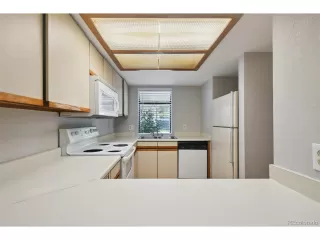 Photo #5: 8518043 Listing